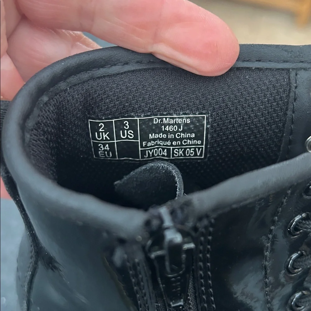 Dr Martens 1460‎ Patent Leather Boots Kids Size 3